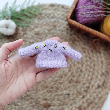 Tiny bumblebee cardigan for Obitsu 11