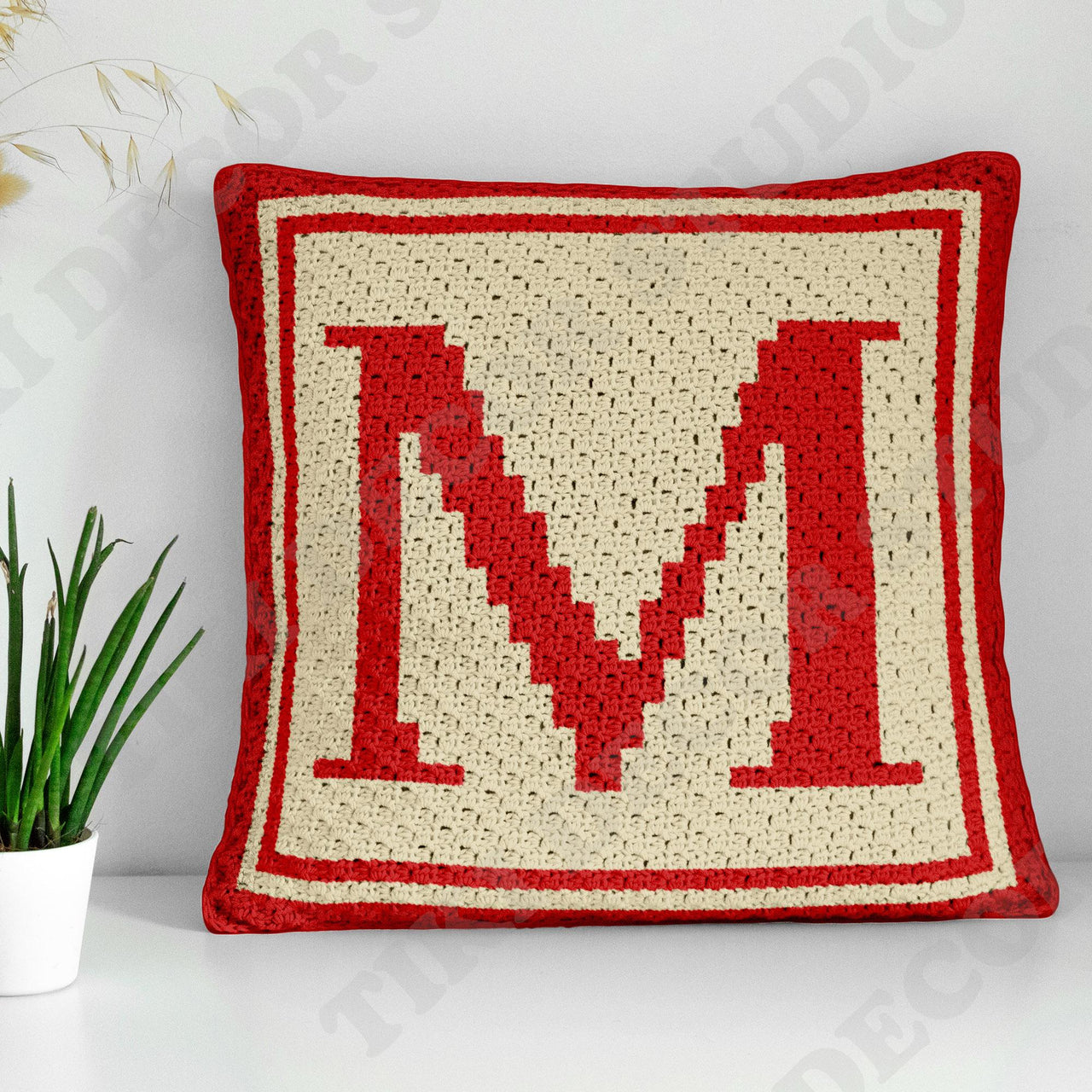First Letter M Pillow Cover CROCHET PATTERN