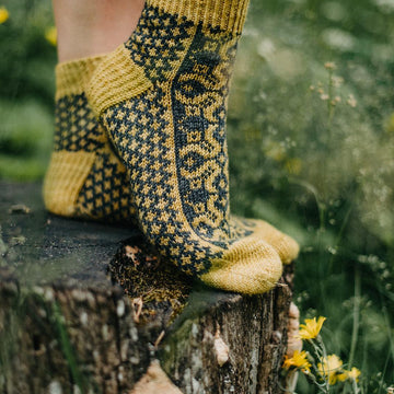 Dynamism Socks