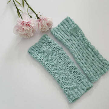 Bella fingerless mittens