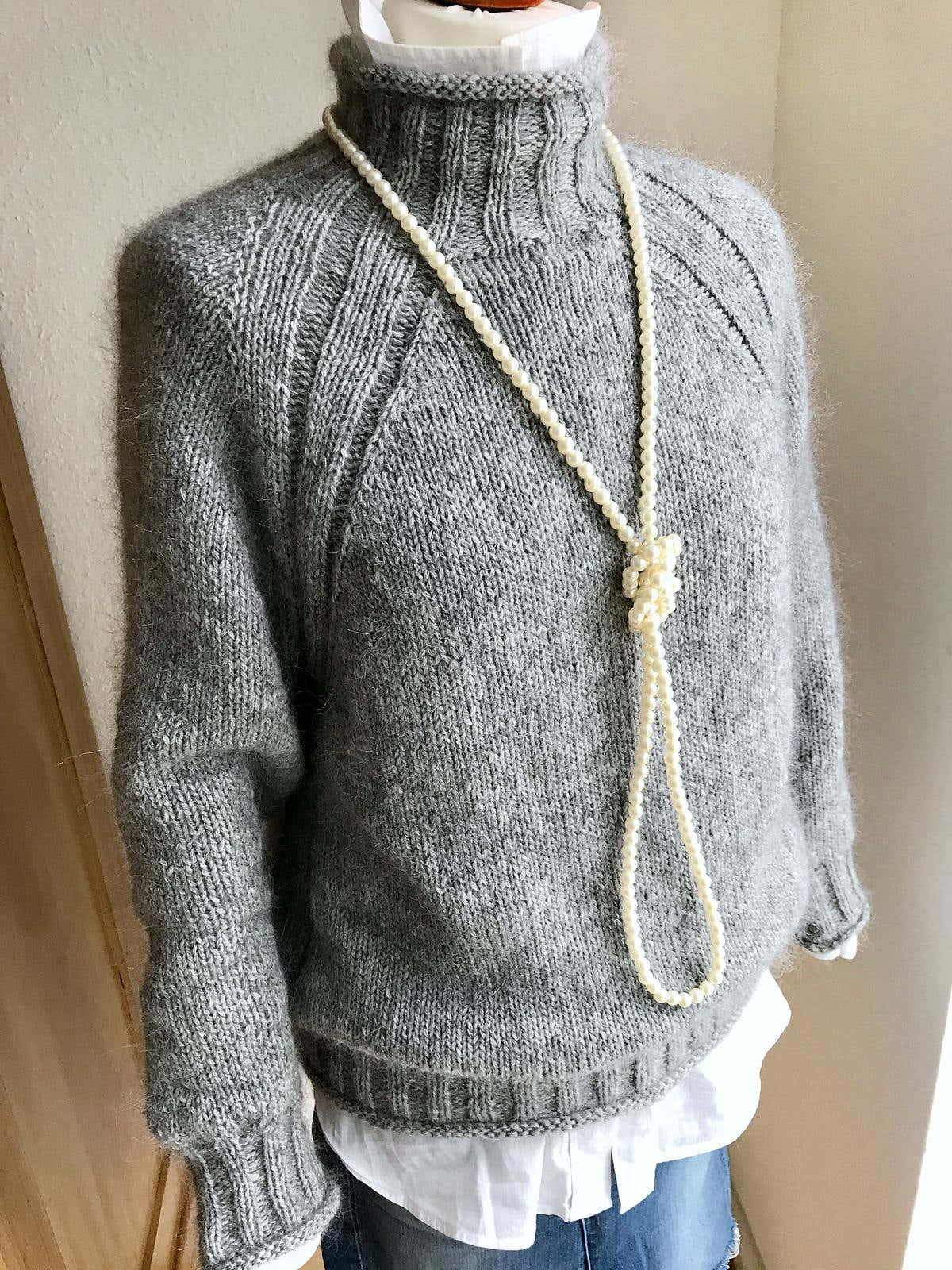 Diana's Raglan