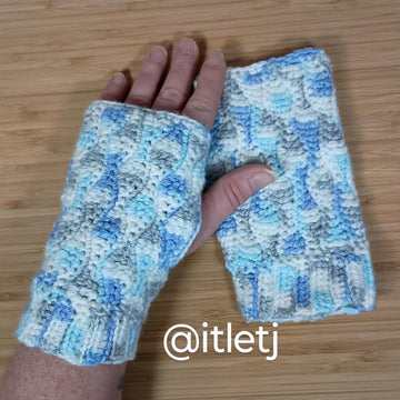 Aquarius Handwarmers