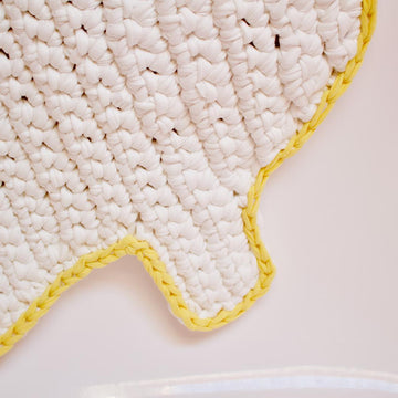 Duck Rug with t-shirt yarn