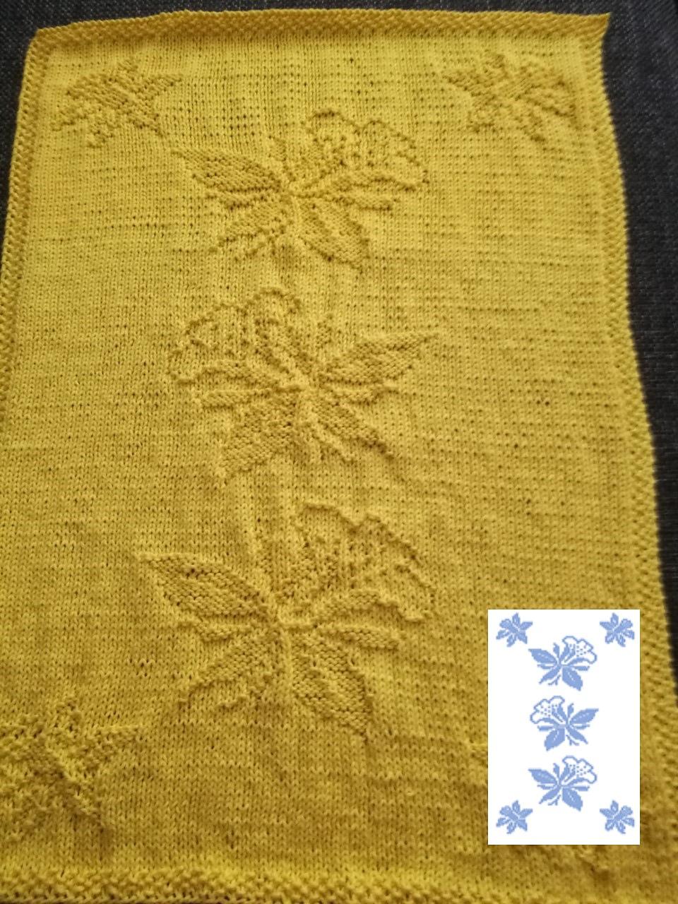 Nr. 510 Daffodils heads outward guest towel