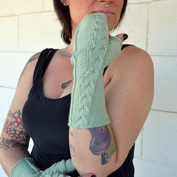 Cabled Fingerless Gloves