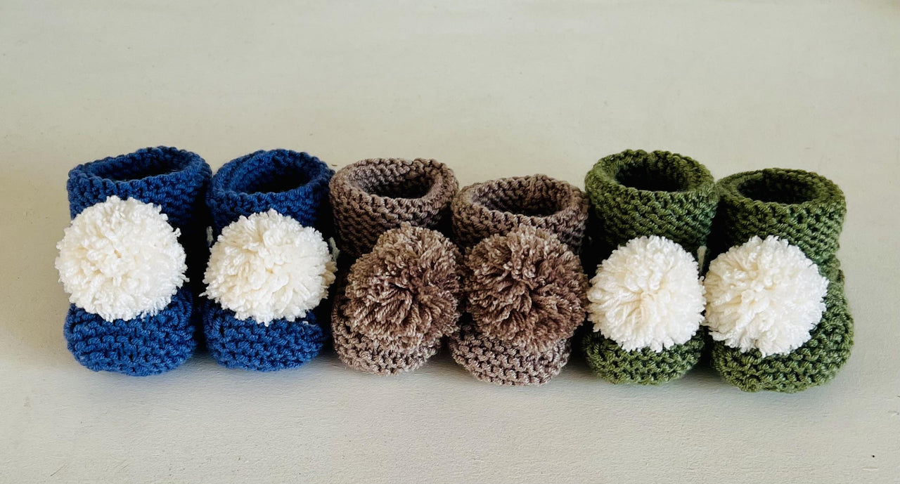 Pompom Knit Booties