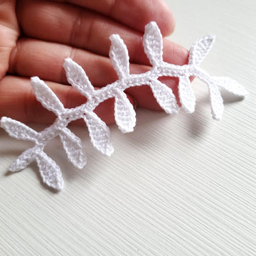Crochet vine pattern