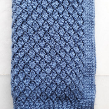 Diamond Twist Baby blanket