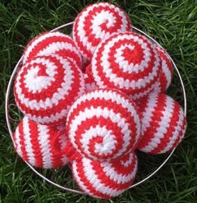 Swirly Christmas Bauble