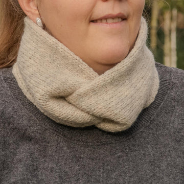 Twisted Cowl