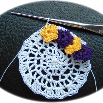 1:12th scale pansy doily