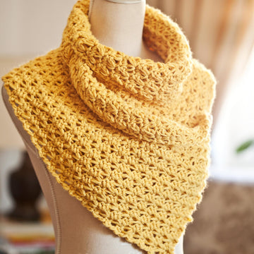 Buttoned Cowl
