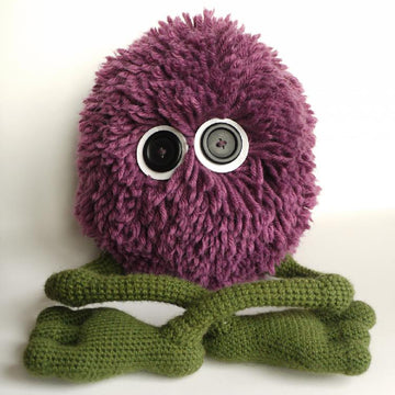 Quasi-Boo fluffy monster