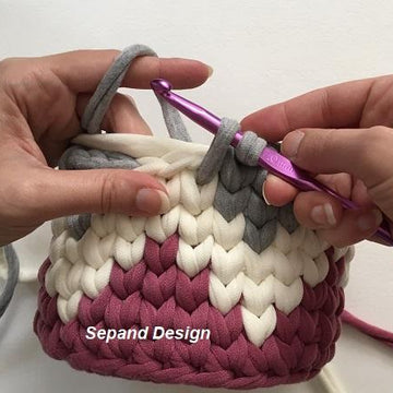 Recycled (t-shirt) yarn basket container-114