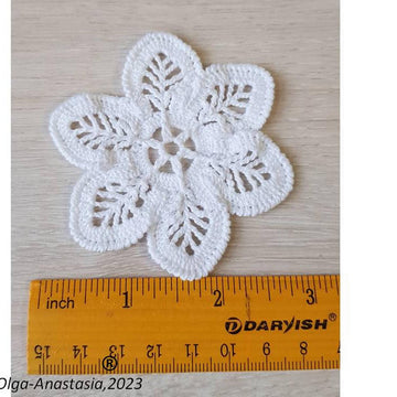 Crochet white openwork flower