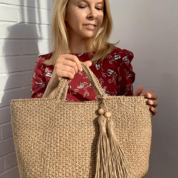 Crochet Jute Beach Bag Pattern: Large Lined Tote with Tassel