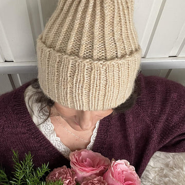 Twist Bloom Hat