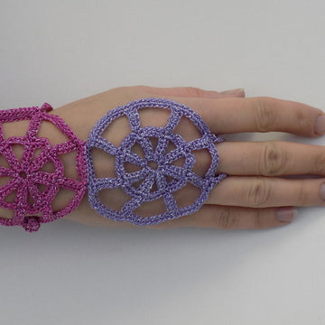 Round Motifs Mitts/Cuffs