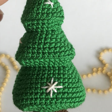 Christmas tree desk decor