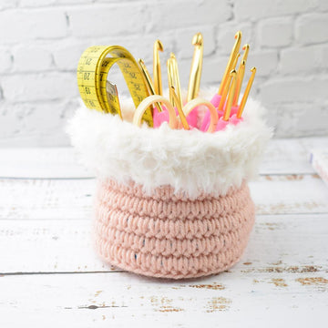Crochet "Gaia" basket