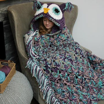 Bulky & Quick Hooded Owl Blanket