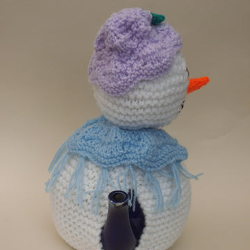 Snowlady Tea Cosy Knitting Pattern