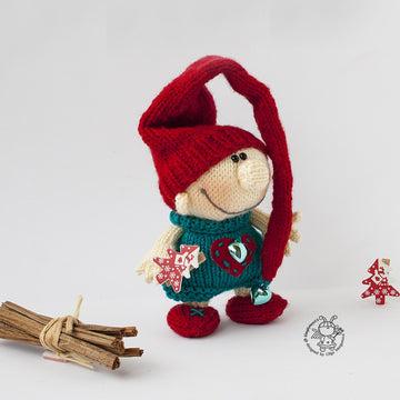 Christmas gnome doll knitting flat