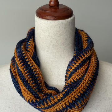 Gilded Twilight Cowl