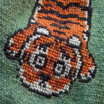 Tiger cowl