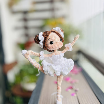 MIA doll, Ballet doll