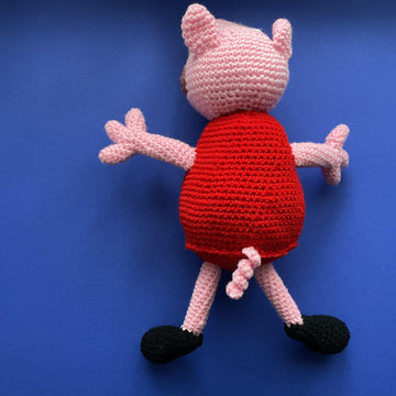 Little Pig amigurumi doll