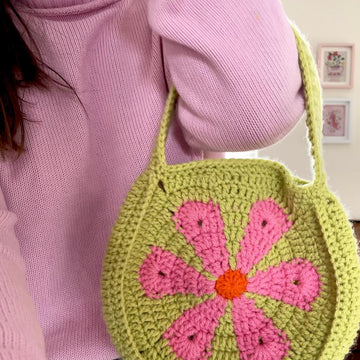 Crochet mini flower bag