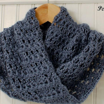 Mobius Infinity Cowl / Scarf