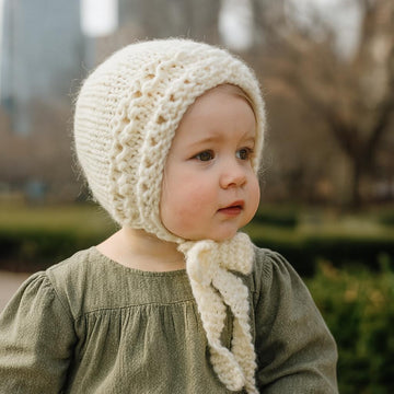 Eyelet Bonnet