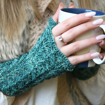 Chase the Dragon Mitts