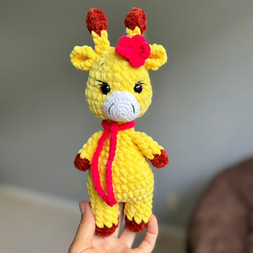 Giraffe_Amigurumi_Crochet_Pattern