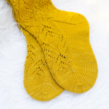 Mustard knee-socks