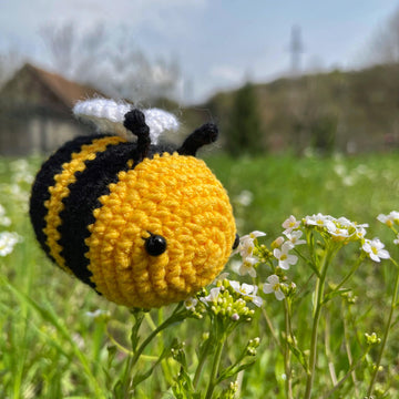 Besti the BEE | Amigurumi crochet pattern