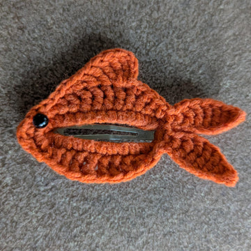Fish hair clip english-us