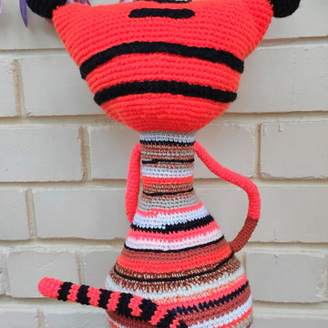 Scrap yarn Tiger