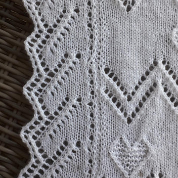 Hearts baby shawl