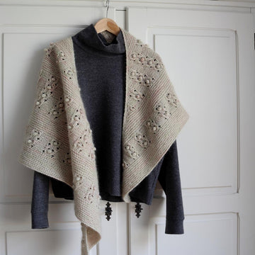 FRUEHLING Shawl
