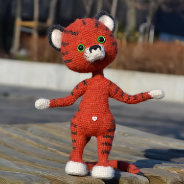 Crochet Pattern: Little Tigre toy PDF,