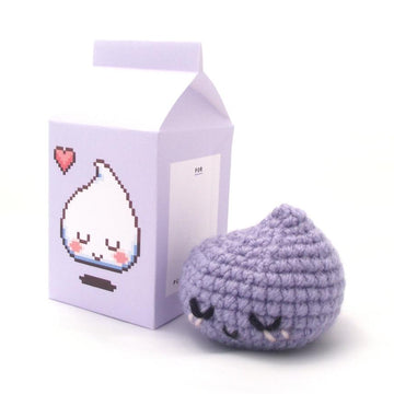 Gwenn the milk drop amigurumi