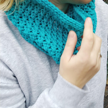 Crossrows Cowl