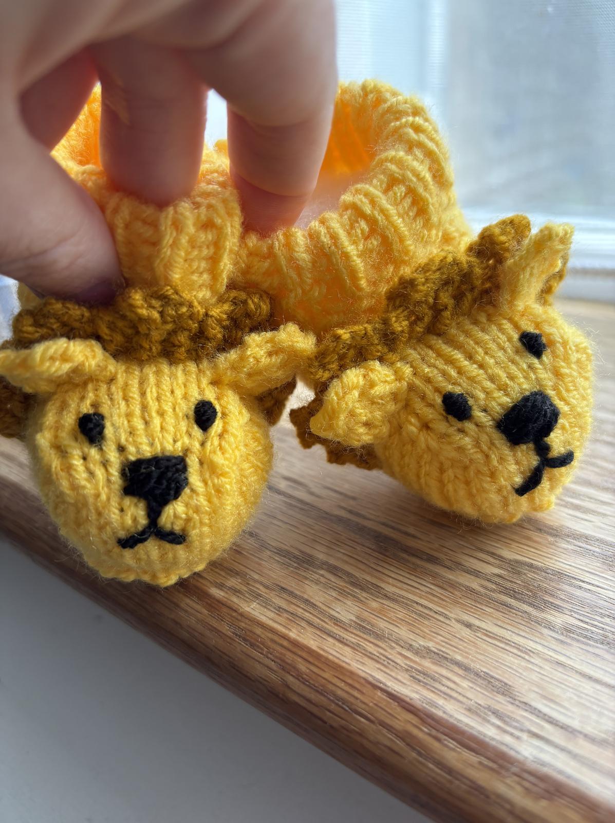 Lion Baby Booties