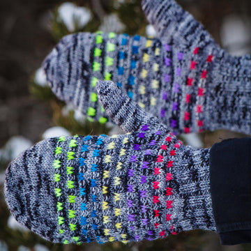Hip to be Square (Mittens)