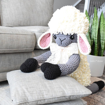 The Woolly Sheep Big Amigurumi