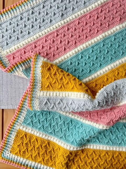 Dancing Peaks Blanket