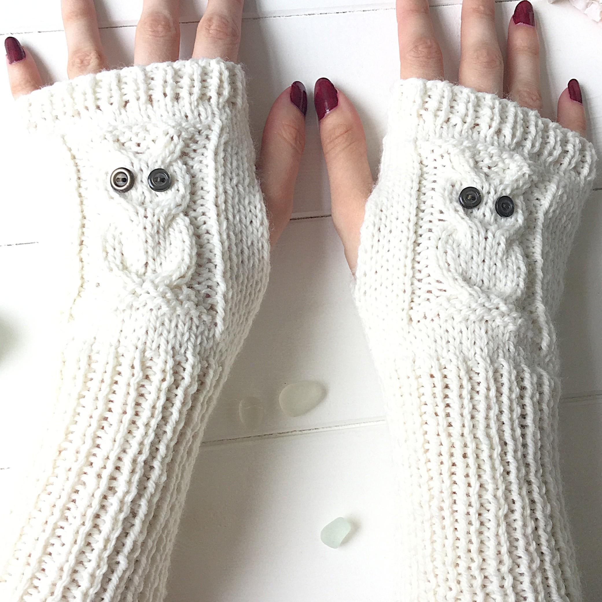 'Summer Owl' No Digit Mitts